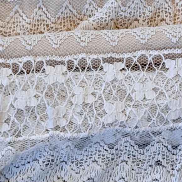 2 layer lace maxi skirt - Picture 6 of 6